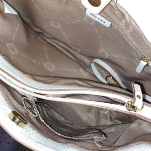 Anne Klein handbag.